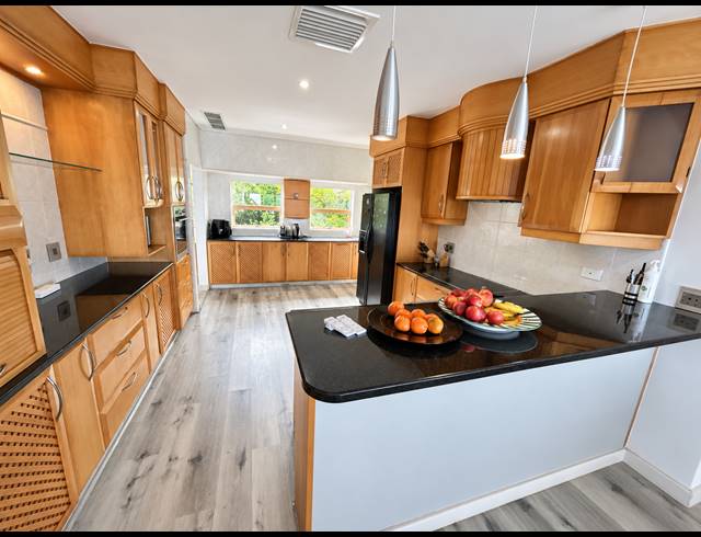 3 BEDROOM FREESTANDING FOR SALE IN ZIMBALI ESTATE